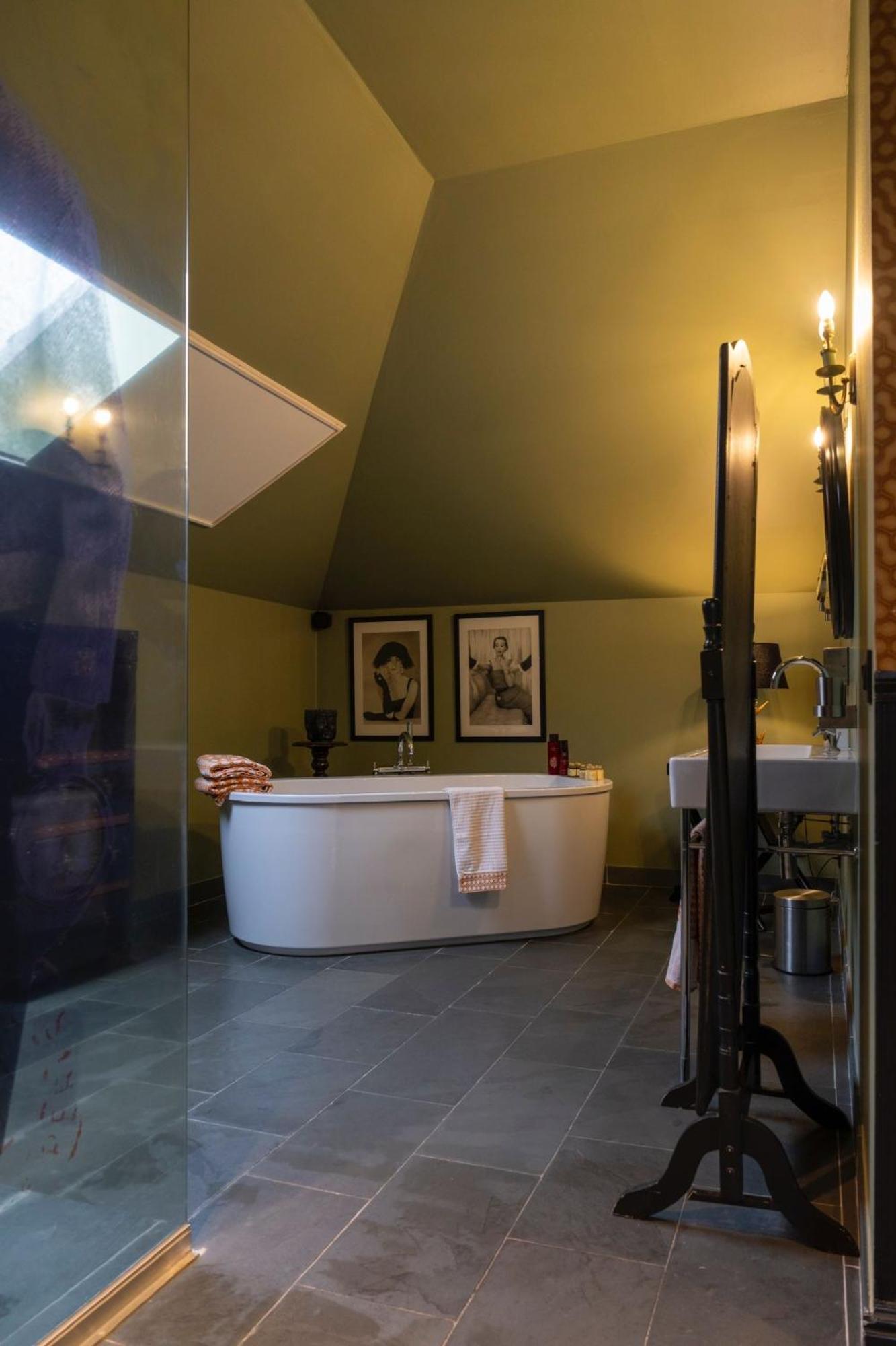 Luxury Suites - Quartier-Sud Antwerpen Buitenkant foto